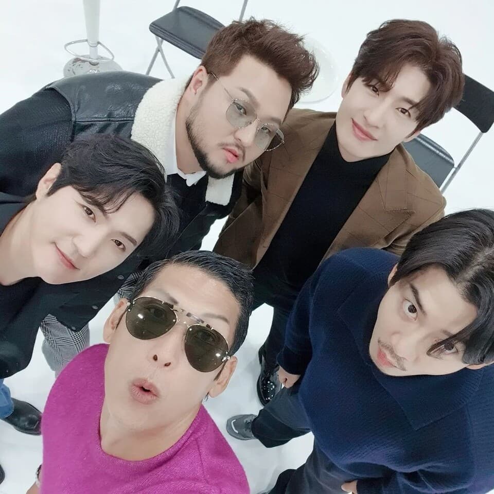 g.o.d’s Park Joon Hyung Handles Mayor’s “Washed Up” Comment Gracefully, Apology Follows