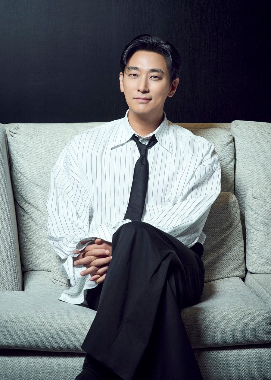 Ju Ji Hoon Reflects on Working with Late Actor Lee Sun Kyun in &#8216;Project Silence&#8217;