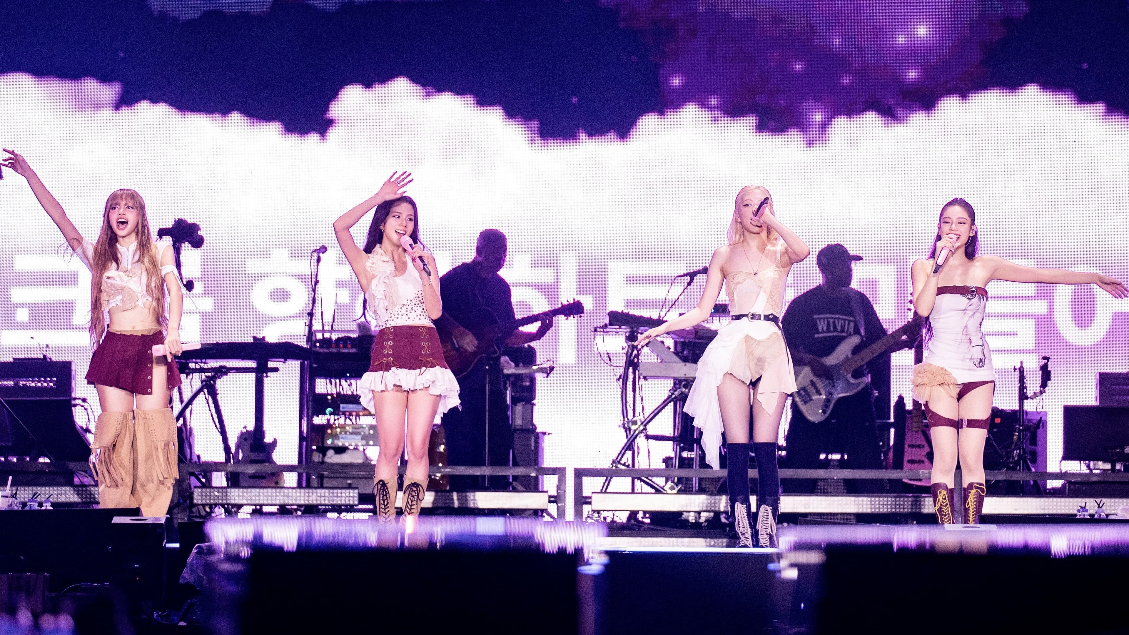 BLACKPINK Ignites Stadium With New Track ‘JUMP’, But Fans Slam $95 ‘Wall View’ Seats