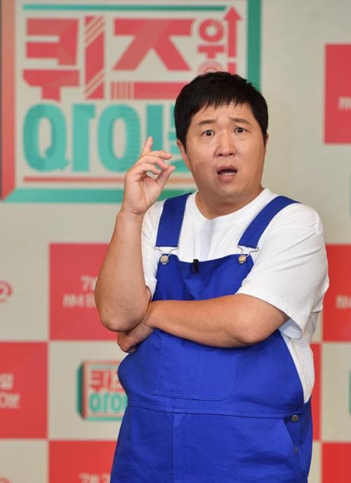 Jung Hyung Don Returning After a Month with &#8216;Let&#8217;s Play Soccer&#8217;