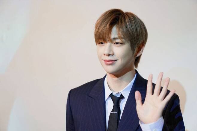 Kang Daniel Opens Up About the Story Behind His New Album ‘YELLOW’