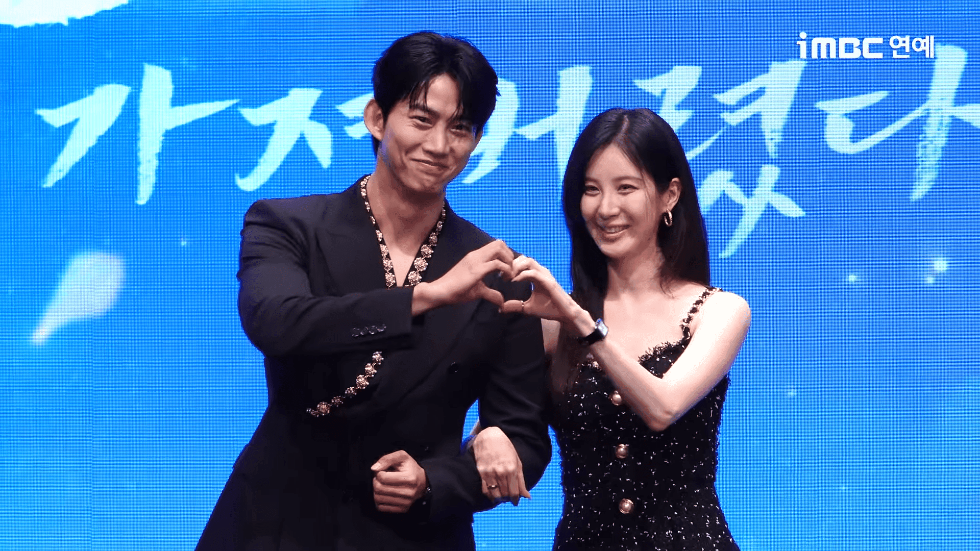 Ok Taecyeon and Seohyun Break Silence on UNESCO Site Damage Incident