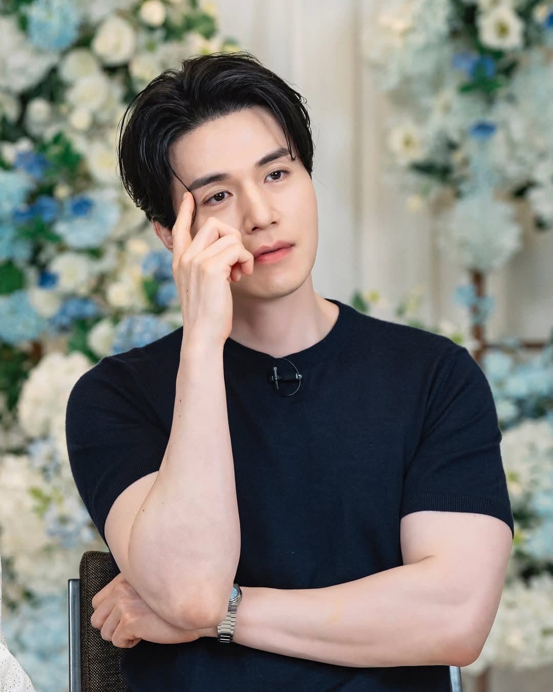 Lee Dong Wook Faces Backlash in China After Saying &#8216;Koreans Don’t Eat Mooncakes&#8217;