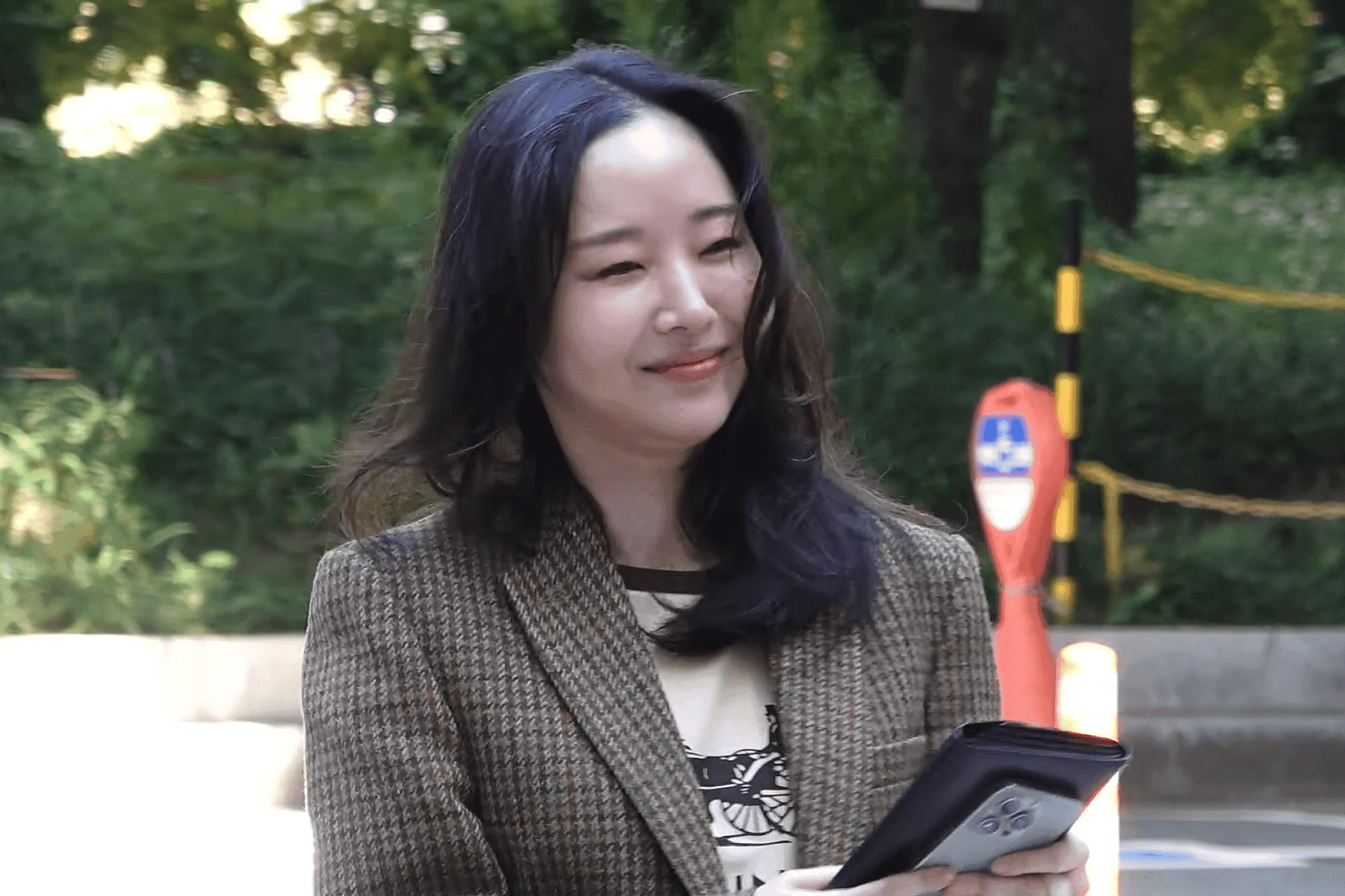 &#8216;It&#8217;s Time to Start Acting&#8217;: Leaked Chats Allege Min Hee Jin Staged Evidence in Legal Battle Against HYBE
