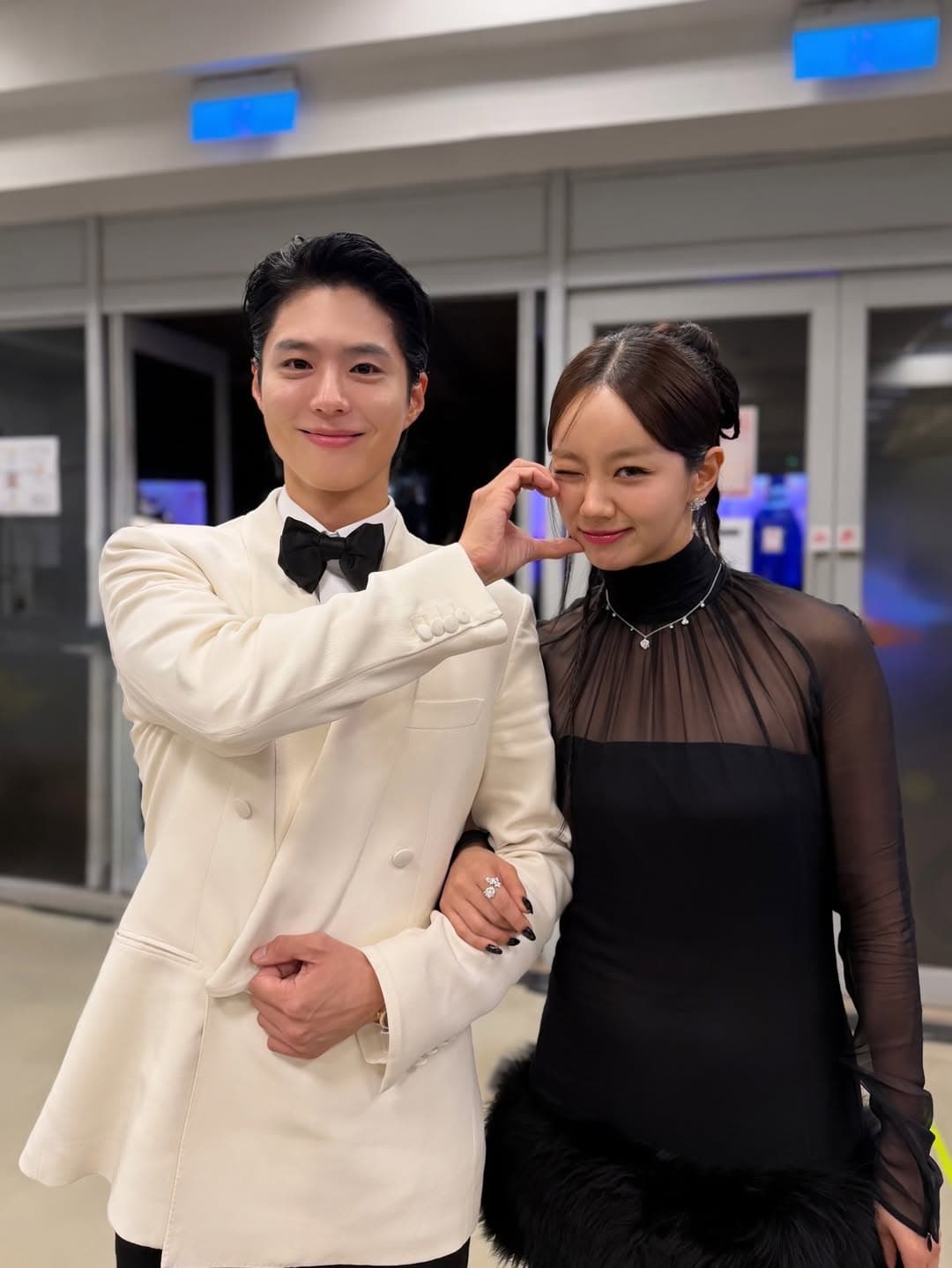 Park Bo Gum and Hyeri Reunite in Taiwan: &#8216;Reply 1988&#8217; Couple Spotted Running Together