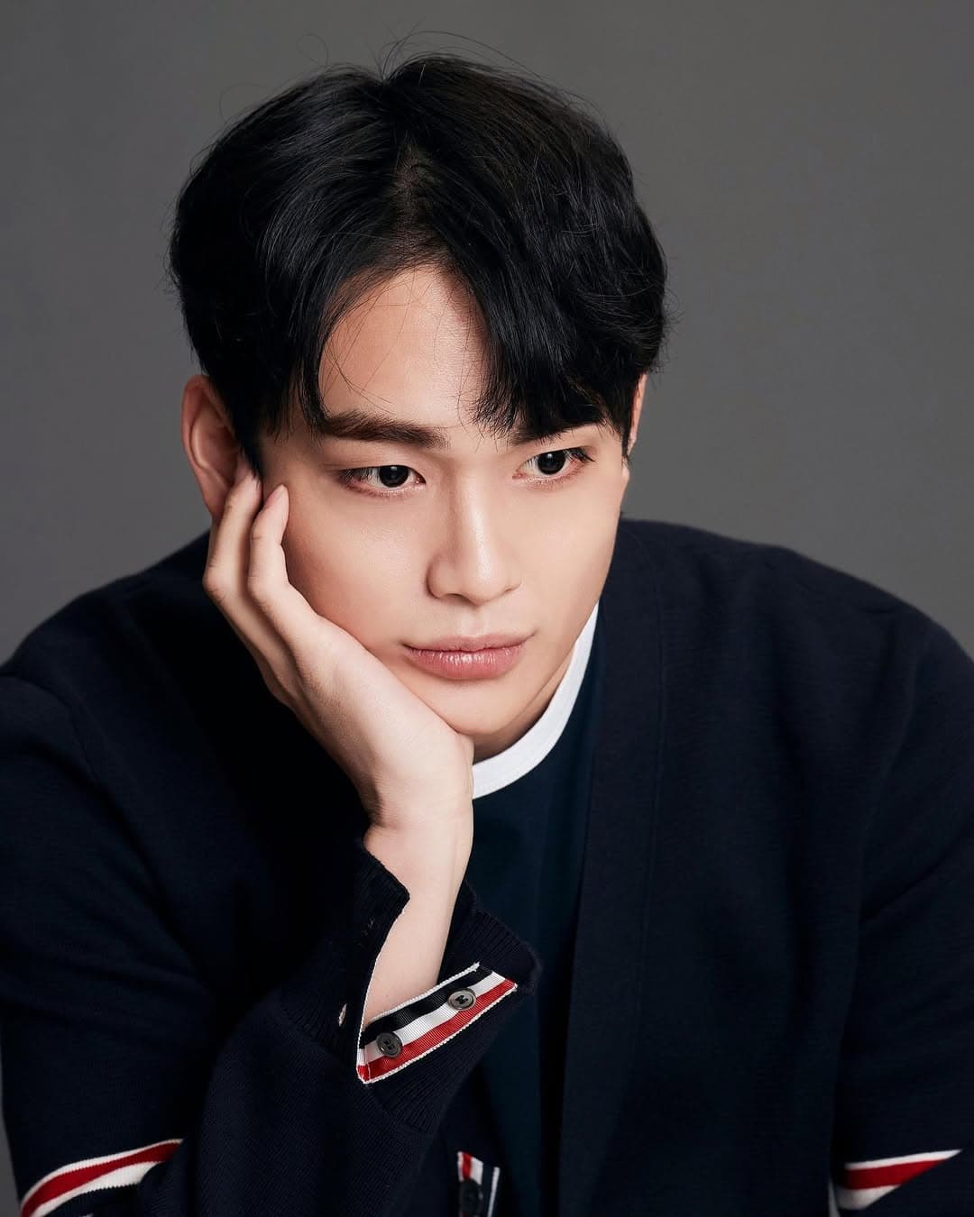 ‘Flower Boy Ramen Shop’ Star Cho Yoon Woo Says Goodbye to Acting as He Prepares for Marriage