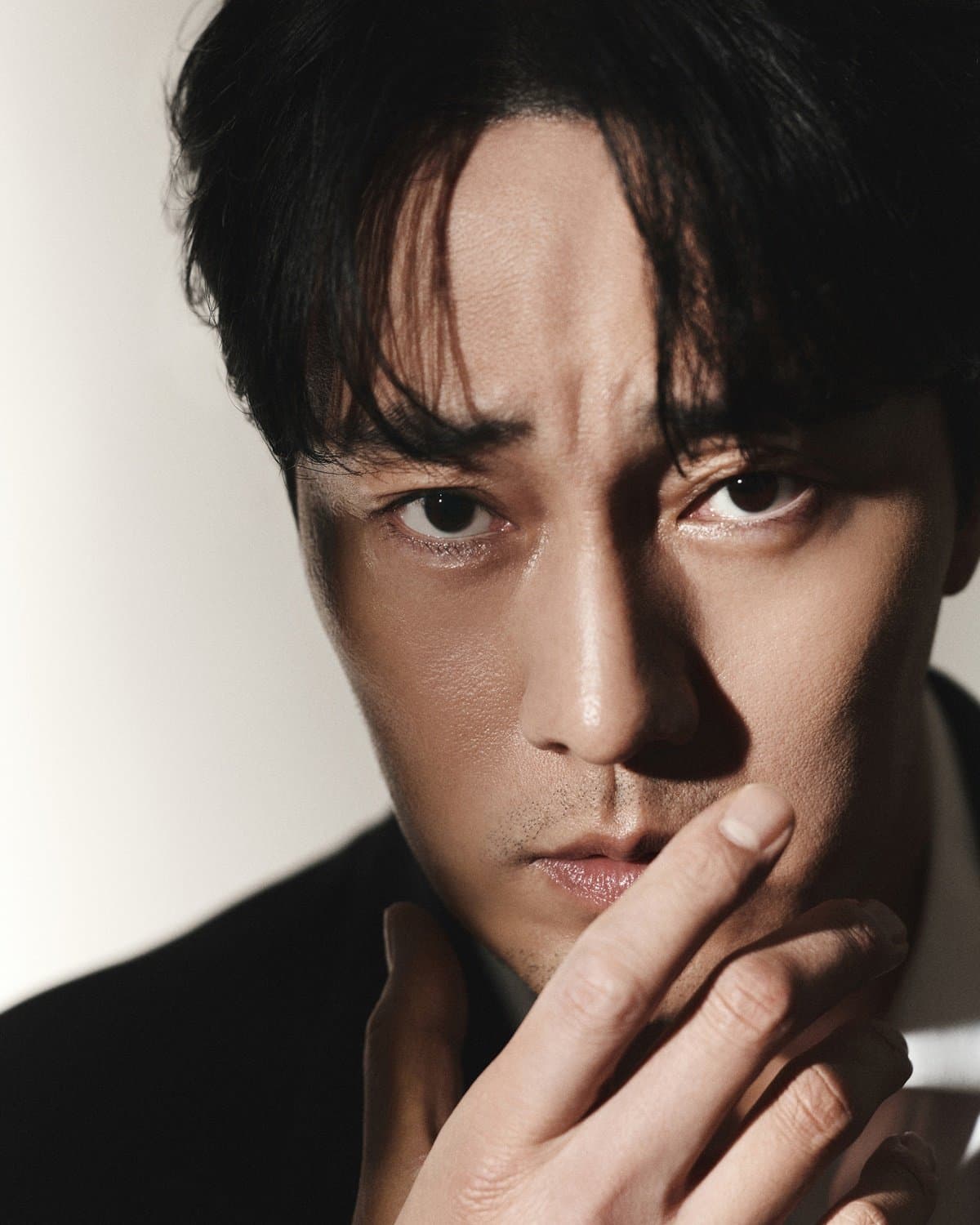 So Ji Sub Gets Real About &#8216;Mercy for None&#8217; and Lee Jun Hyuk’s Sexy Screen Appeal