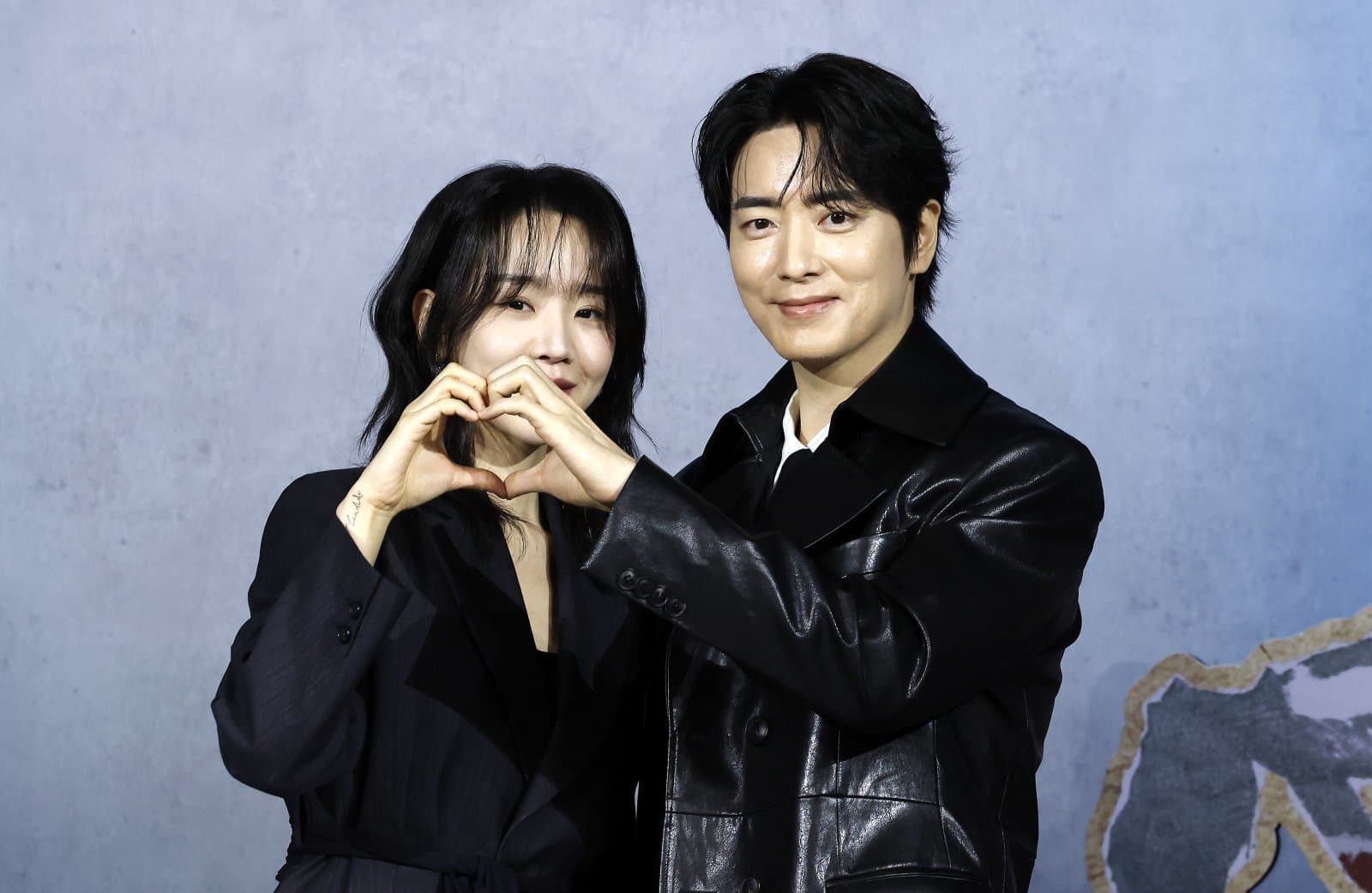 Lee Jun Hyuk and Shin Hye Sun Spark Dating Speculations With Matching Tattoos
