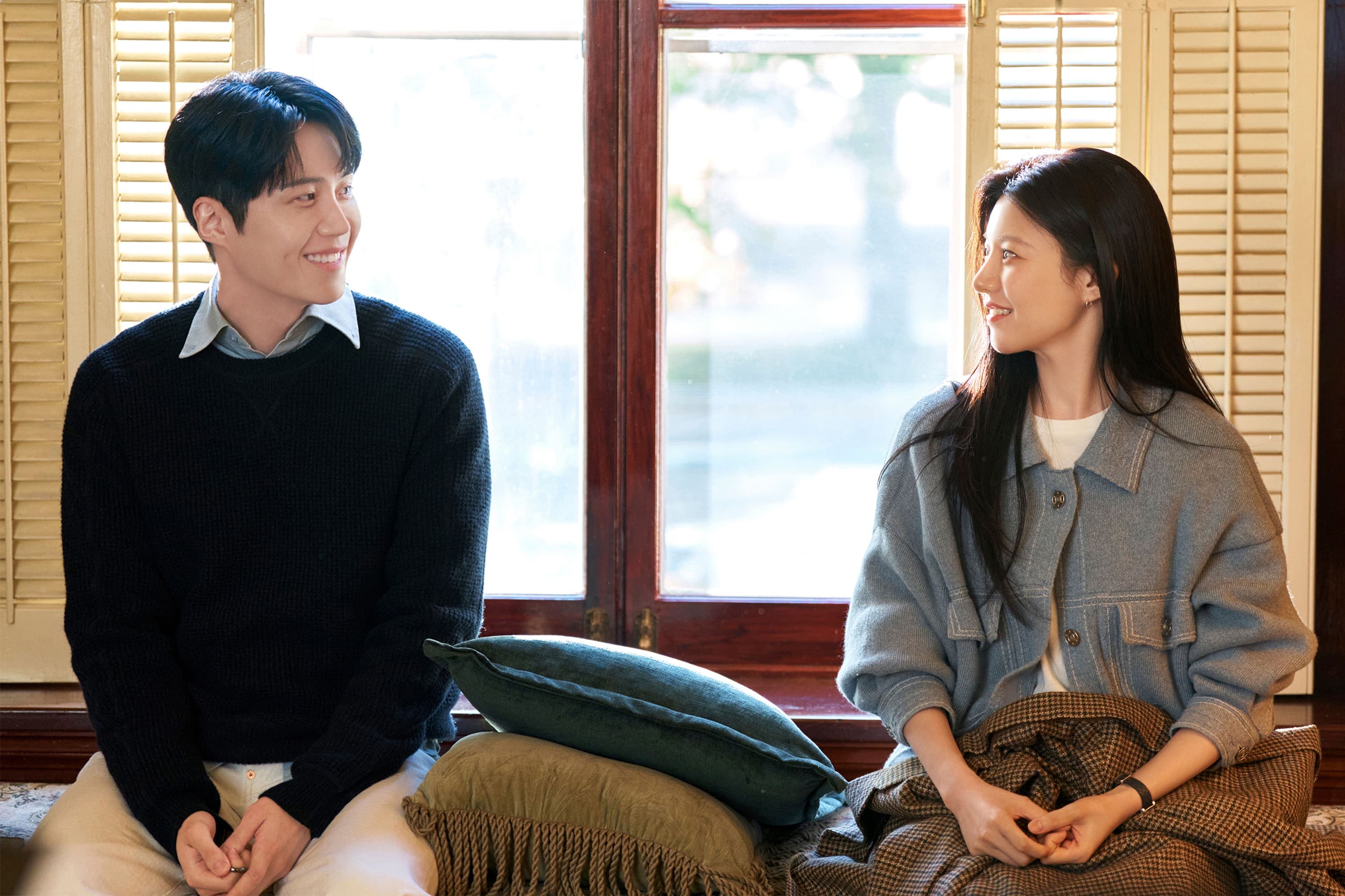 ‘Can This Love Be Translated’ Review: Kim Seon Ho’s Many Talents Shine in Latest Romance Series
