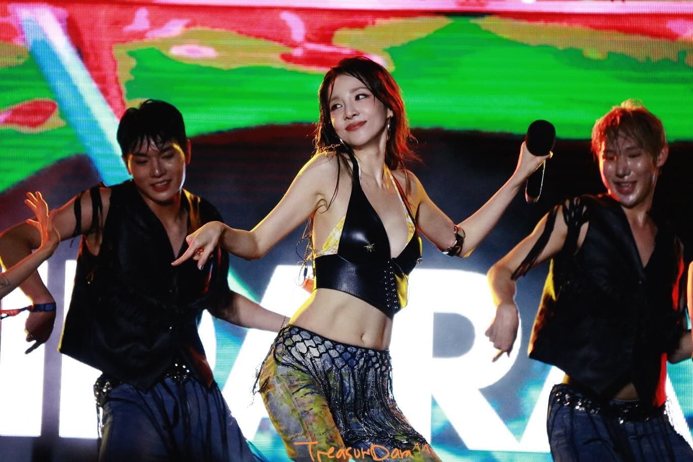 Sandara Park Wows Fans with Daring Outfit at WATERBOMB SINGAPORE 2024