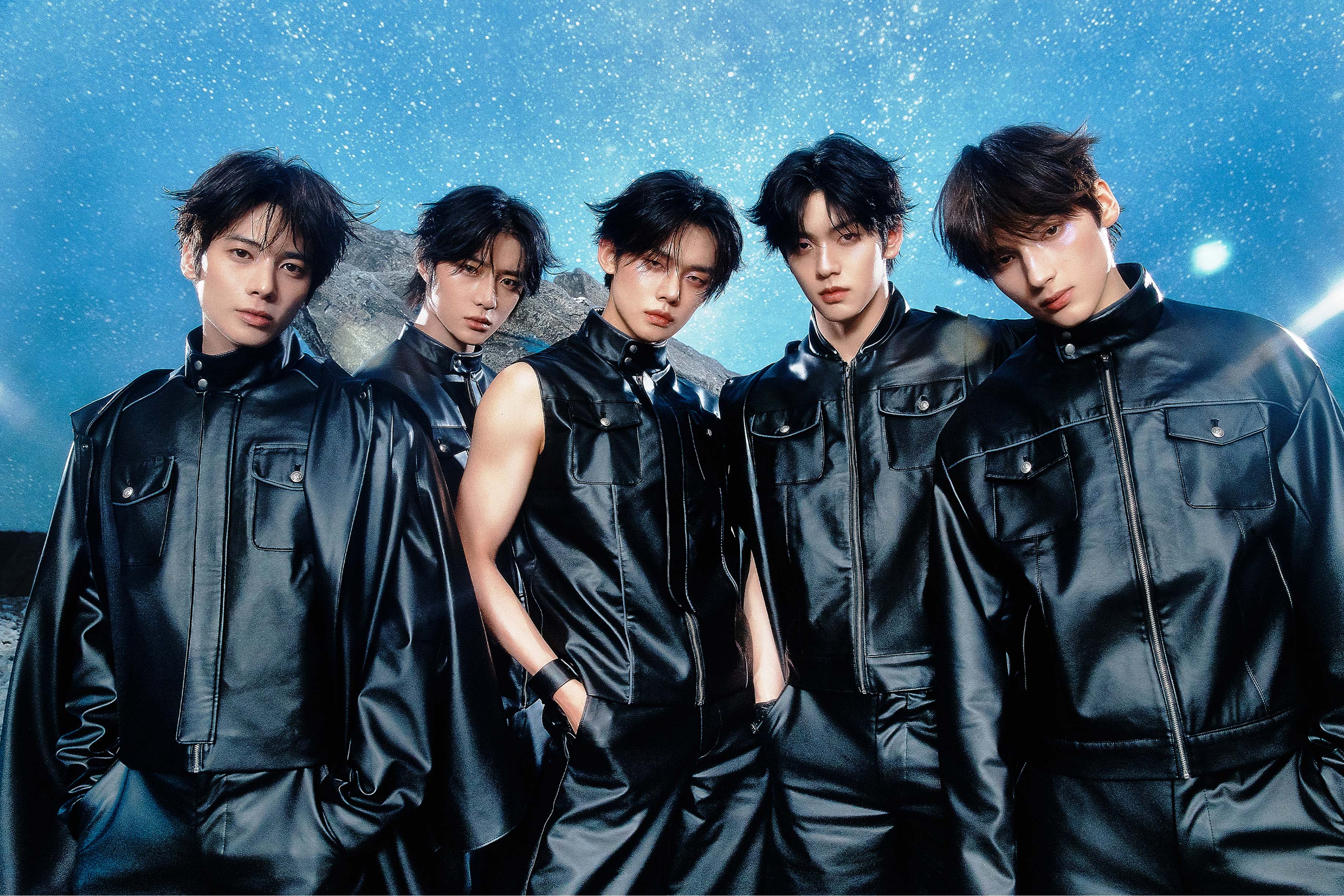 ALL TOMORROW X TOGETHER Members Renew Contracts With Big Hit Music