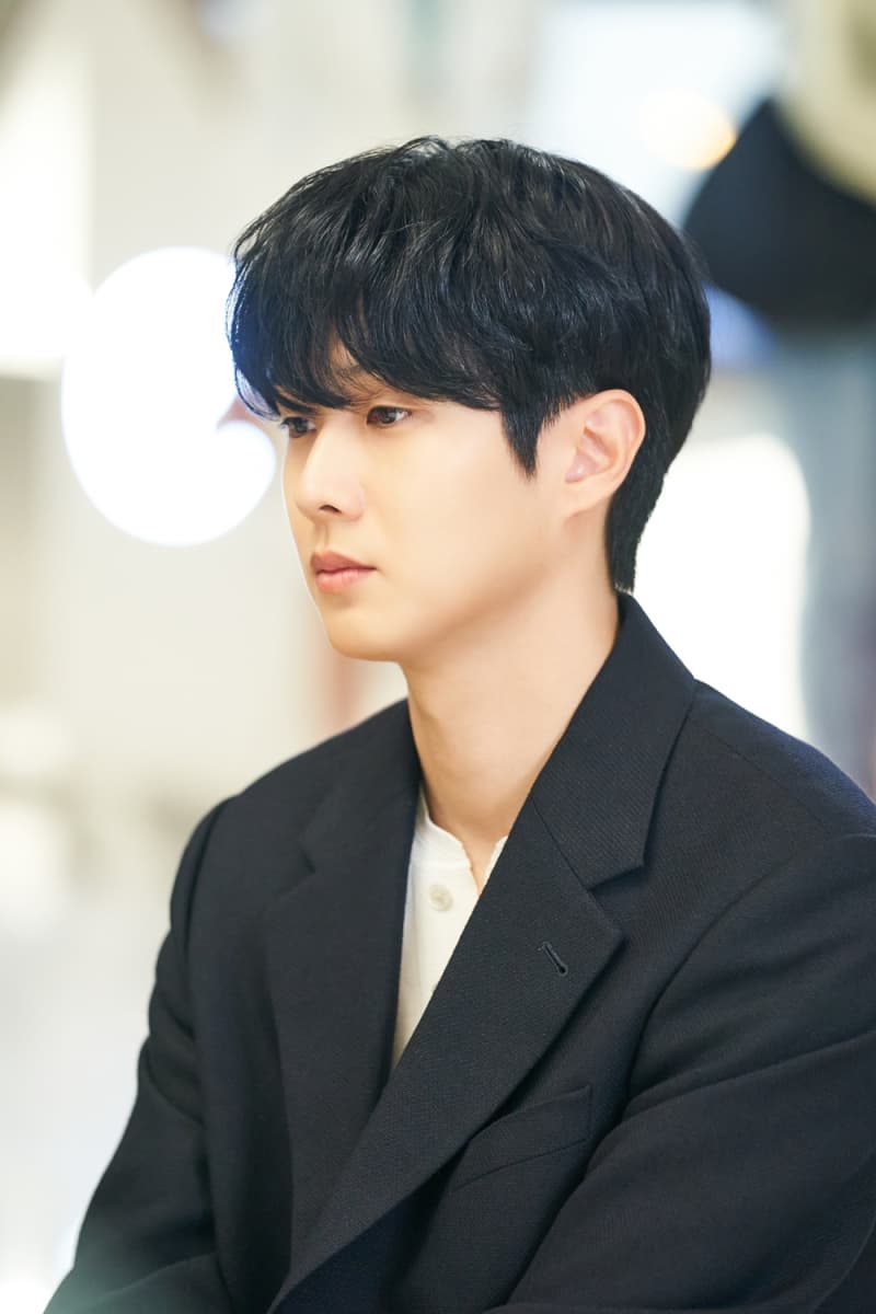Choi Woo Shik Gives His On-Screen Chemistry With Jung So Min Perfect Score