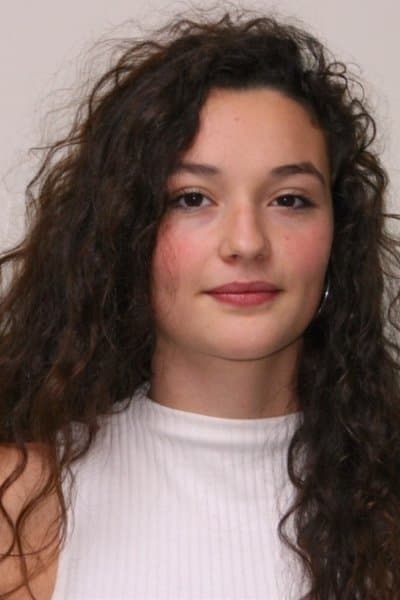Louvia Bachelier Profile Photo