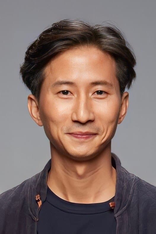 Mez Tharatorn Profile Photo