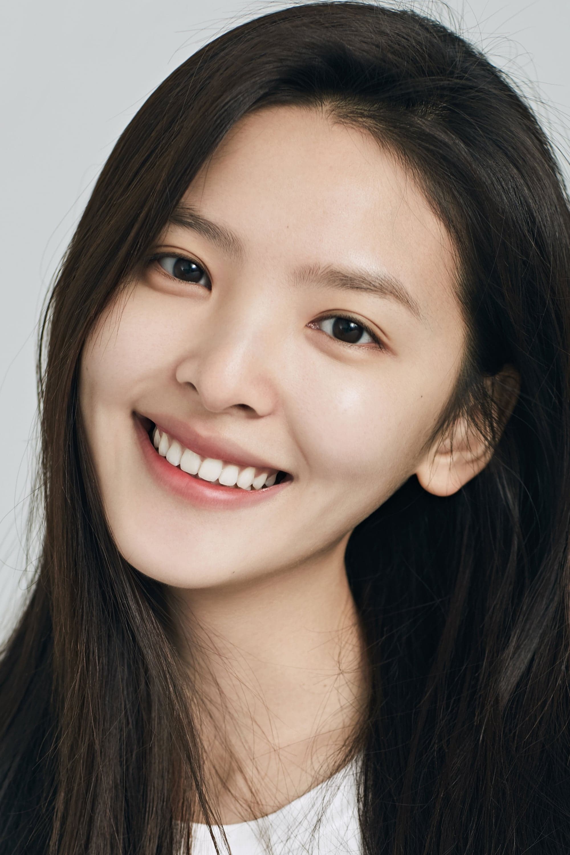 Zhang Ruonan Profile Photo