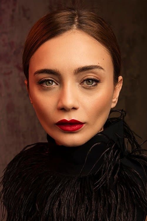 Damla Sönmez Profile Photo