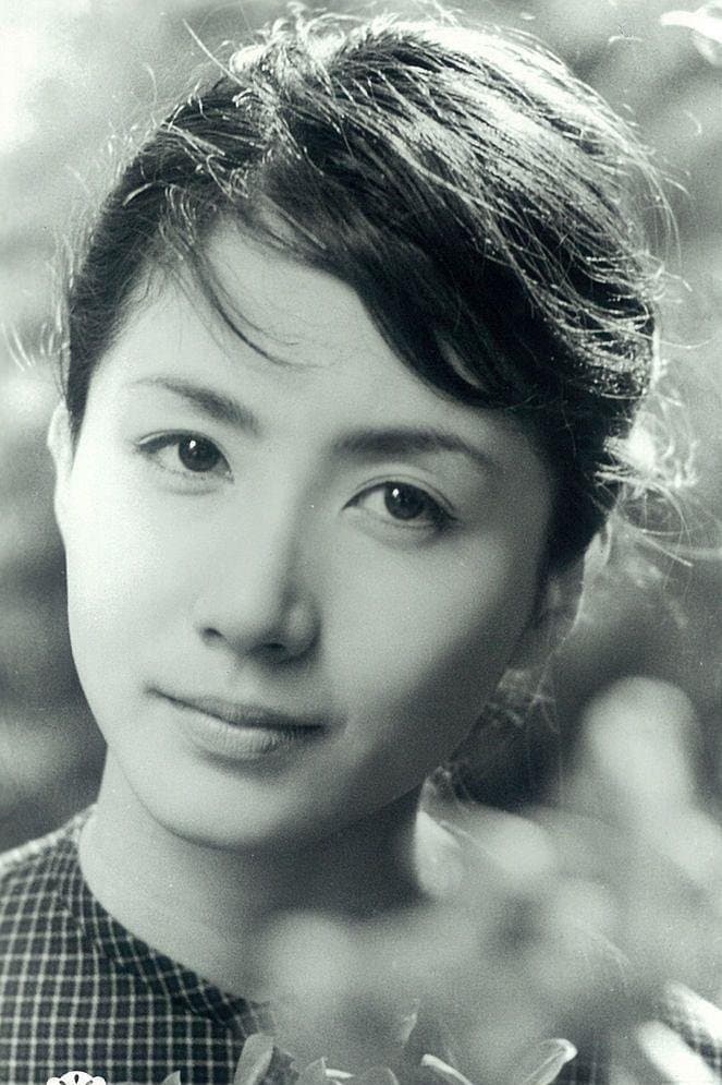 Shima Iwashita Profile Photo