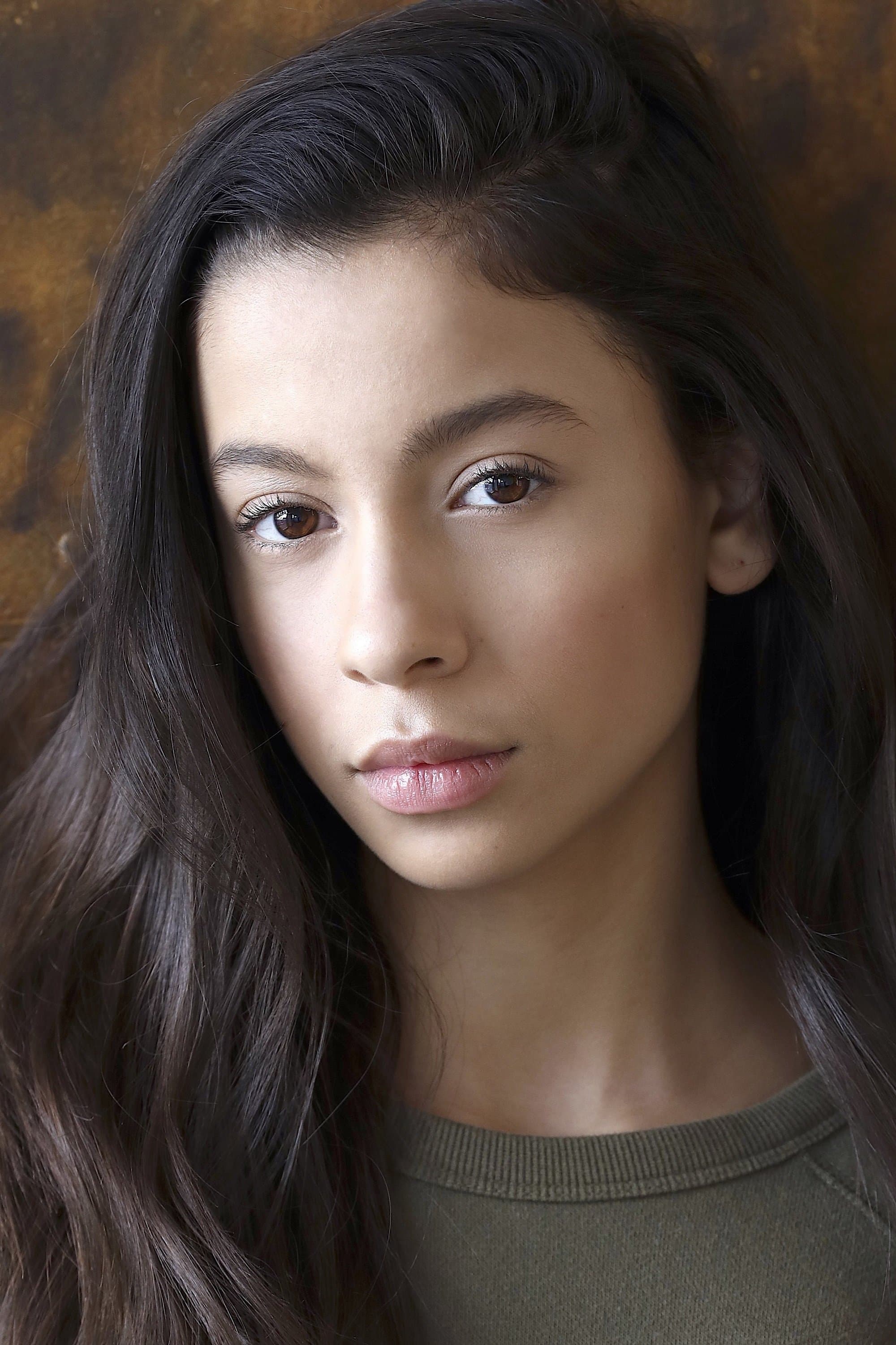 Izabella Alvarez Profile Photo