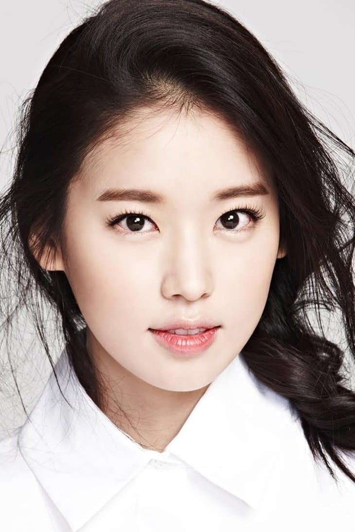 Park Hwan-Hee Profile Photo