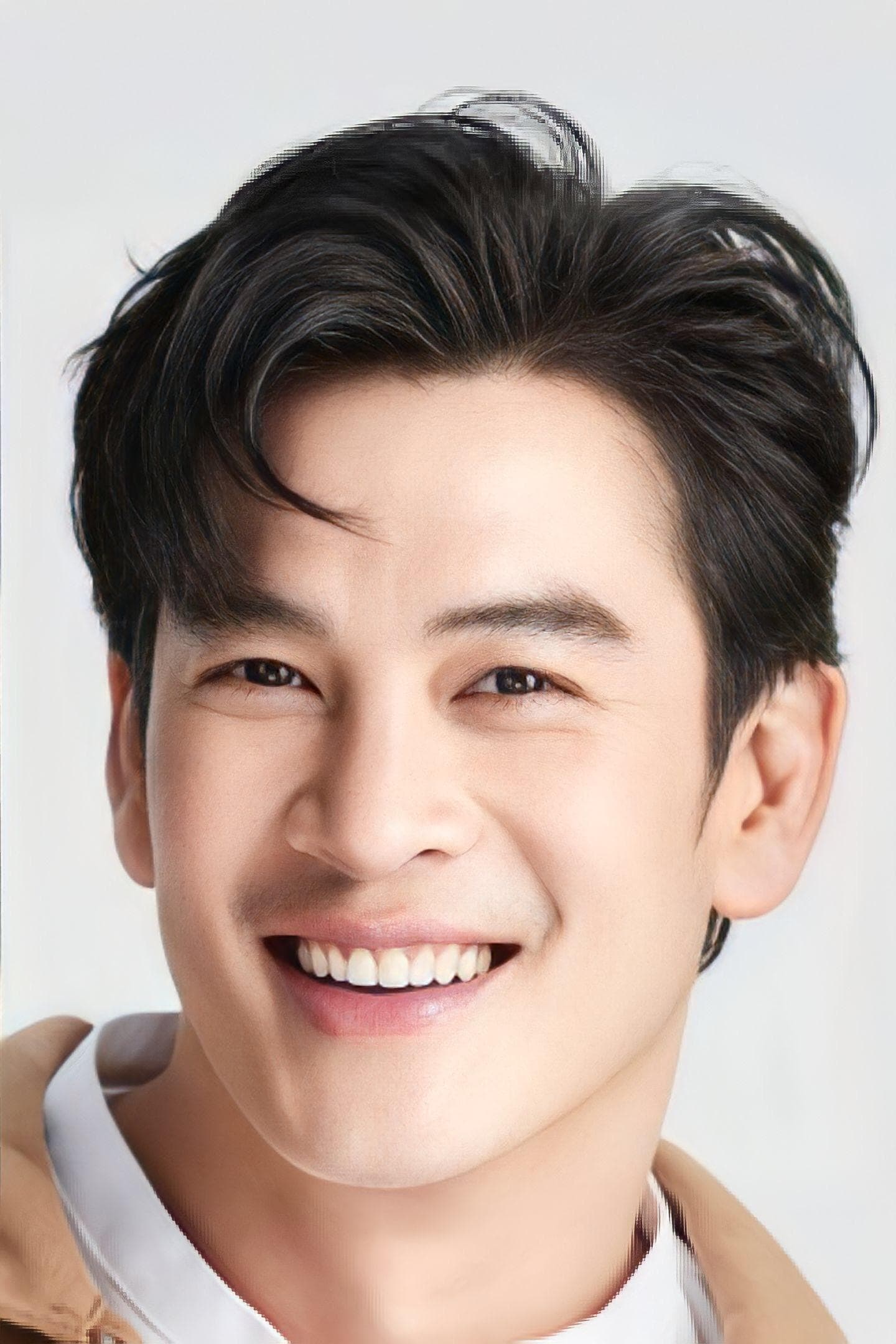 Shahkrit Yamnarm Profile Photo