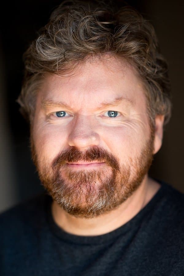 Stephen Hunter Profile Photo
