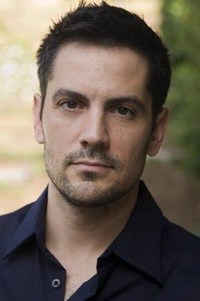 Michael Landes Profile Photo