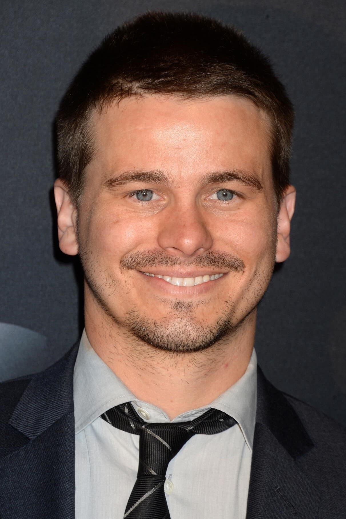 Jason Ritter Profile Photo