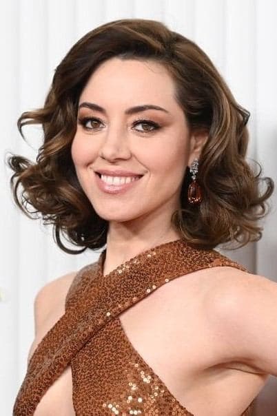 Aubrey Plaza Profile Photo