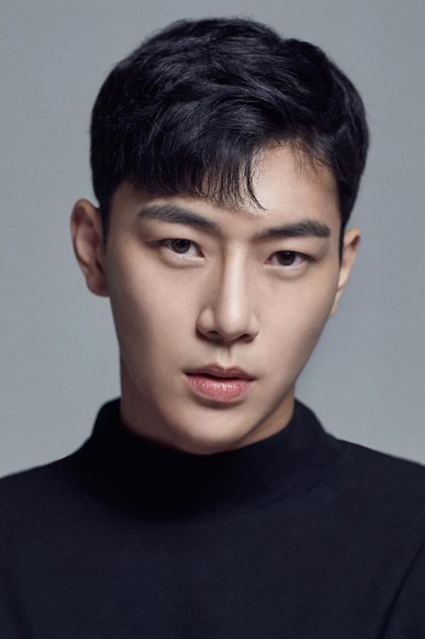 Moon Ji-yong Profile Photo