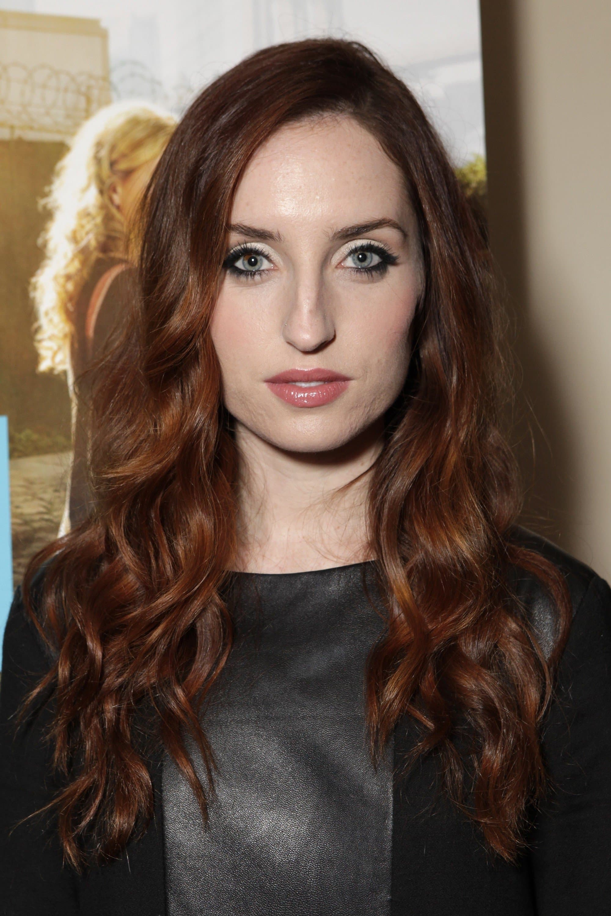 Zoe Lister-Jones Profile Photo