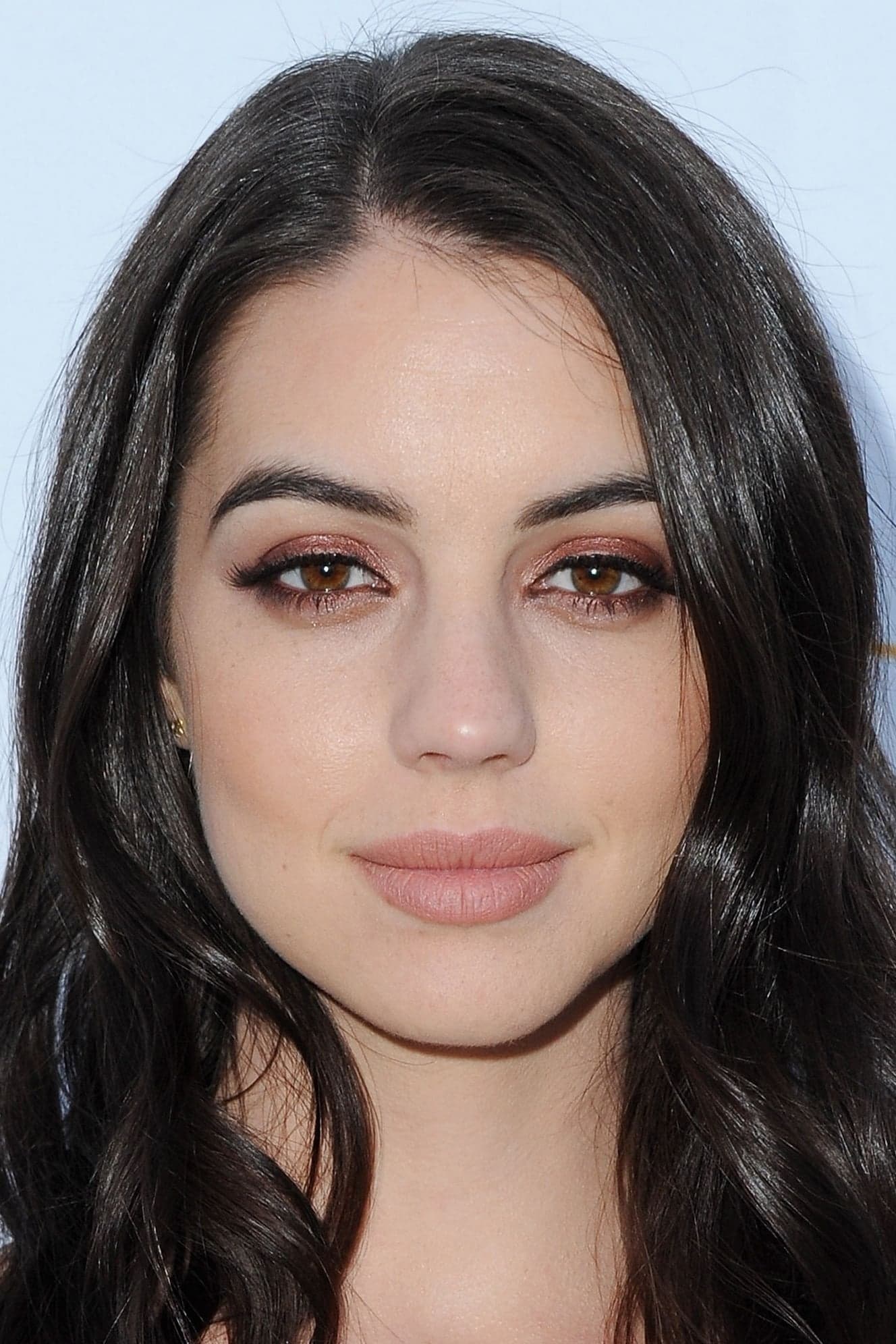 Adelaide Kane Profile Photo
