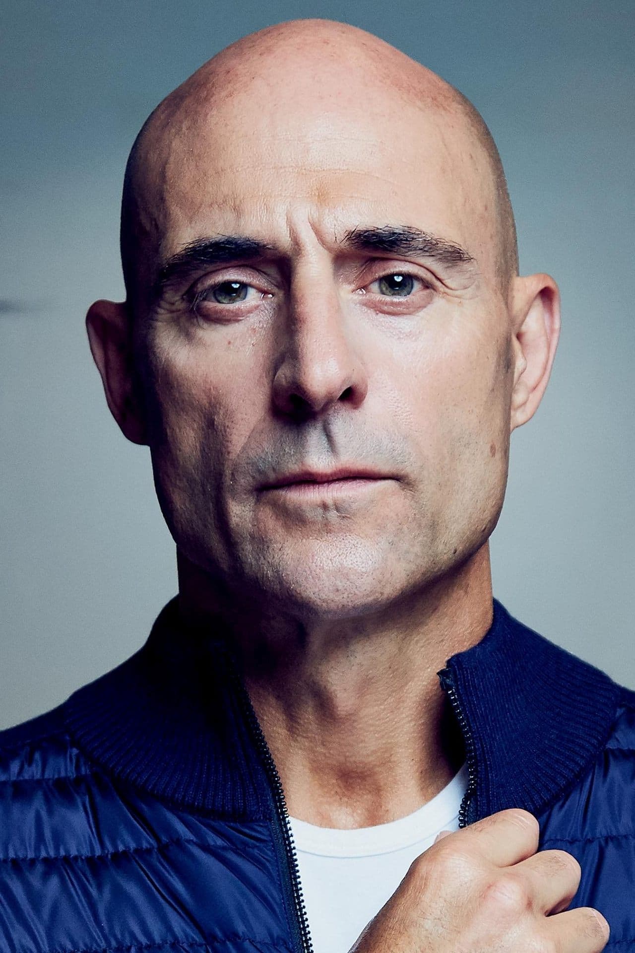 Mark Strong Profile Photo