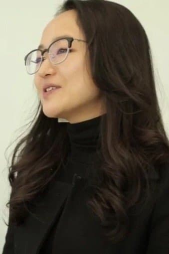 Han Woo-ri Profile Photo