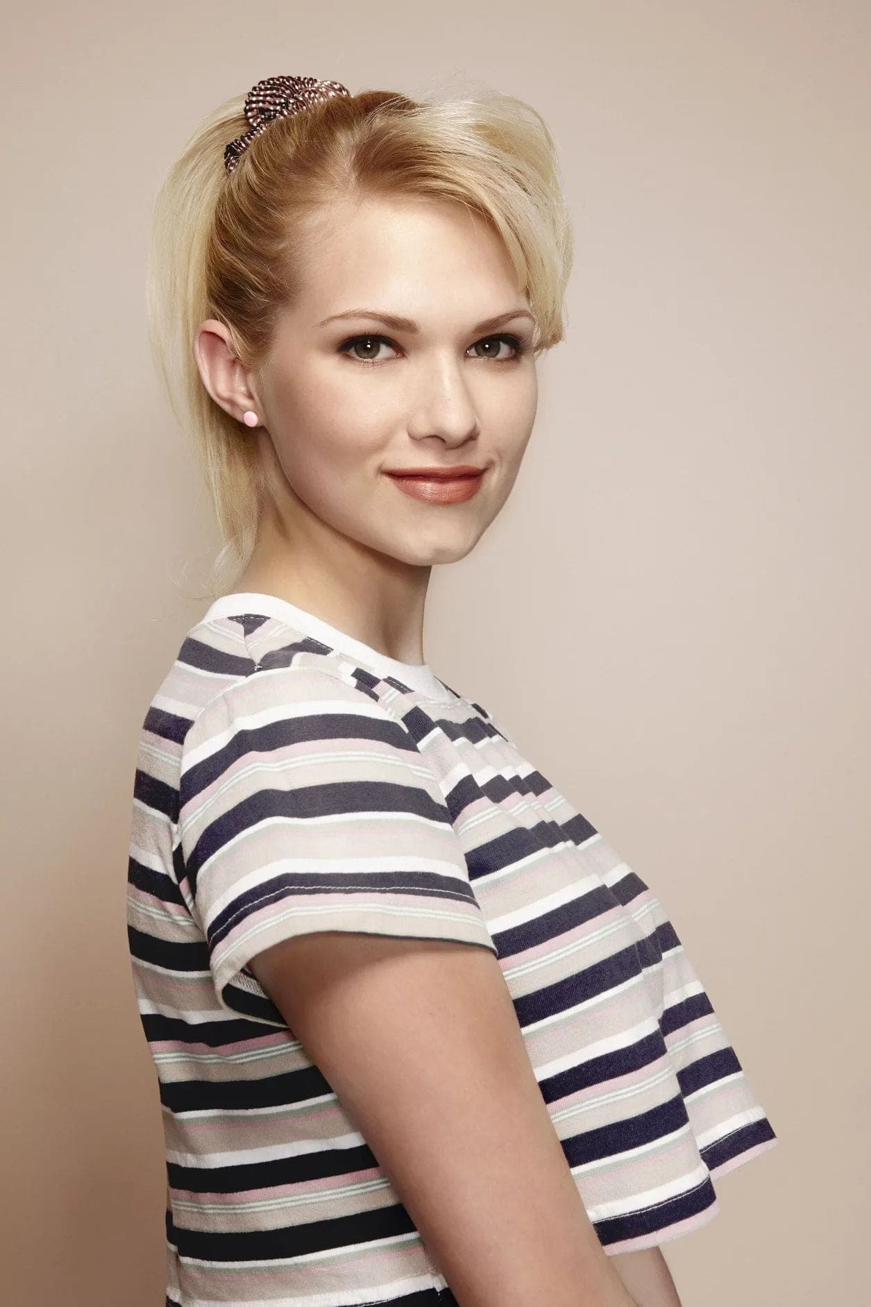 Claudia Lee Profile Photo