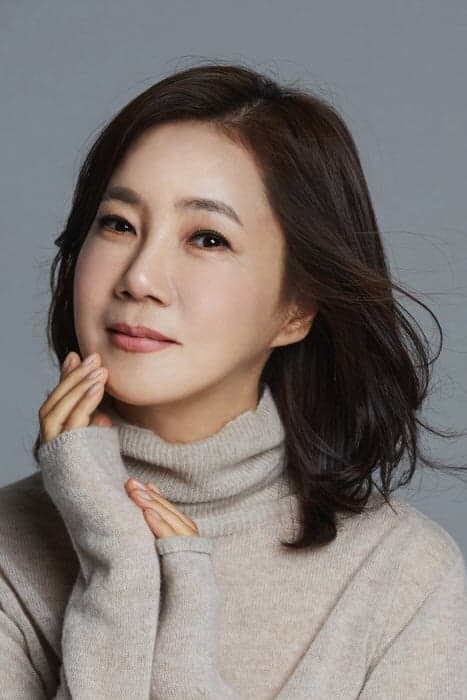 Yang Mi-kyung Profile Photo
