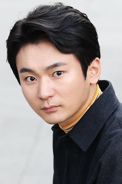 Kang Ki-doong Profile Photo