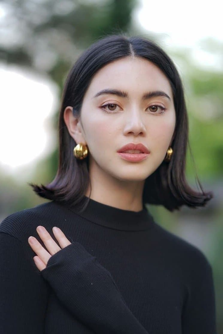 Davika Hoorne Profile Photo