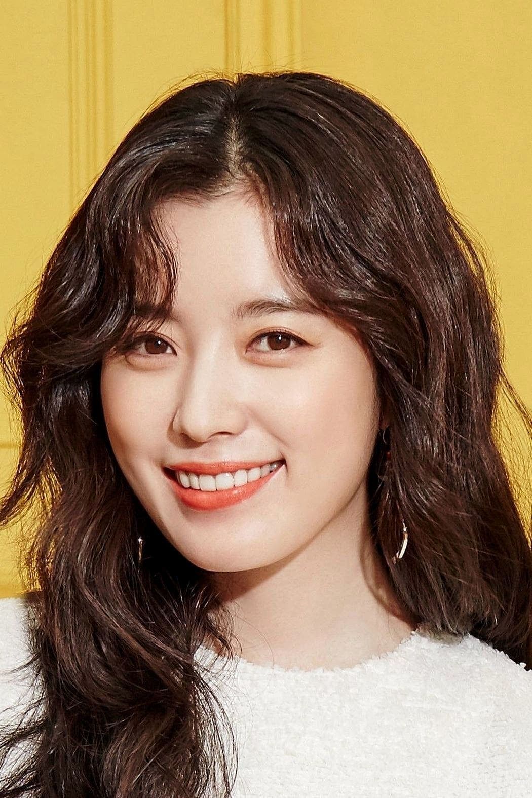 Han Hyo-joo Profile Photo
