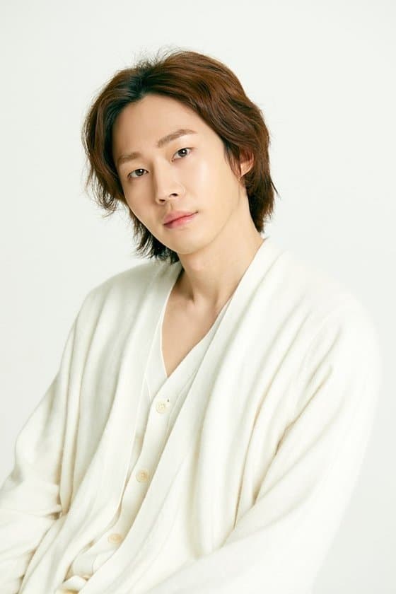 Moo Jin-sung Profile Photo