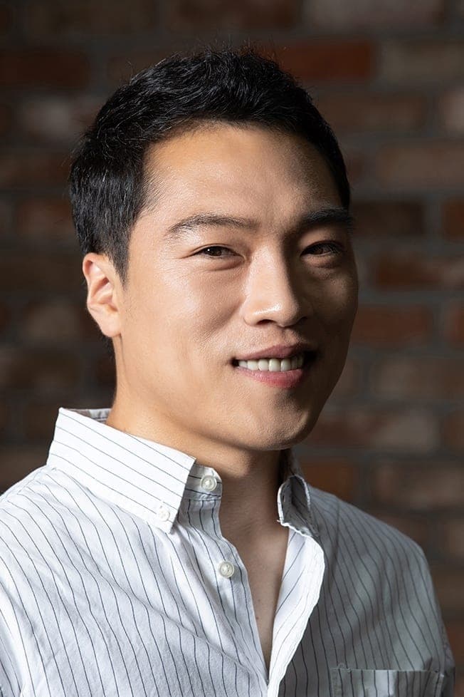 Choi Young-woo Profile Photo