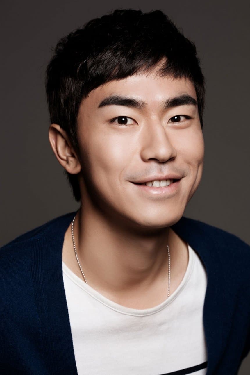 Lee Si-eon Profile Photo