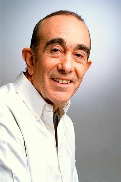Paco Sagarzazu Profile Photo