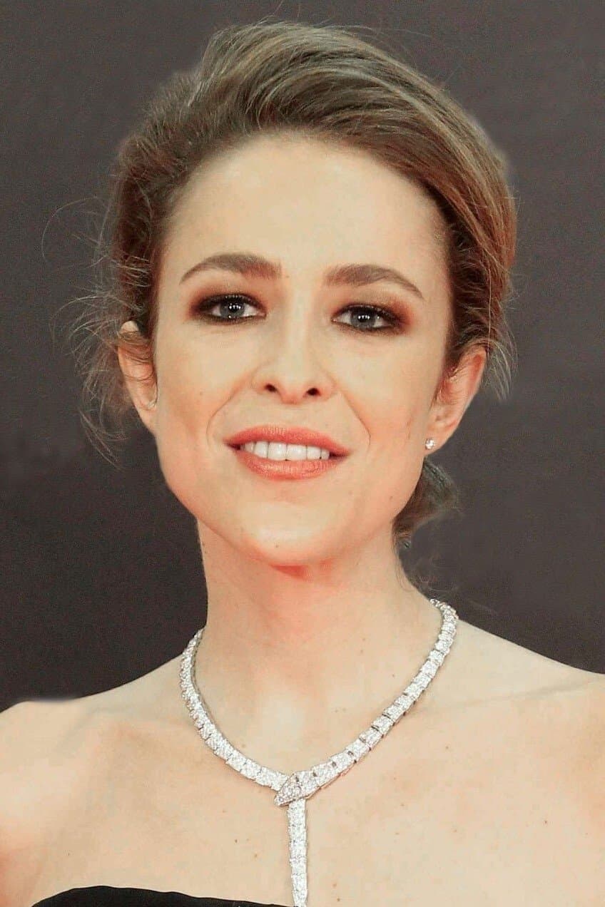 Silvia Abascal Profile Photo
