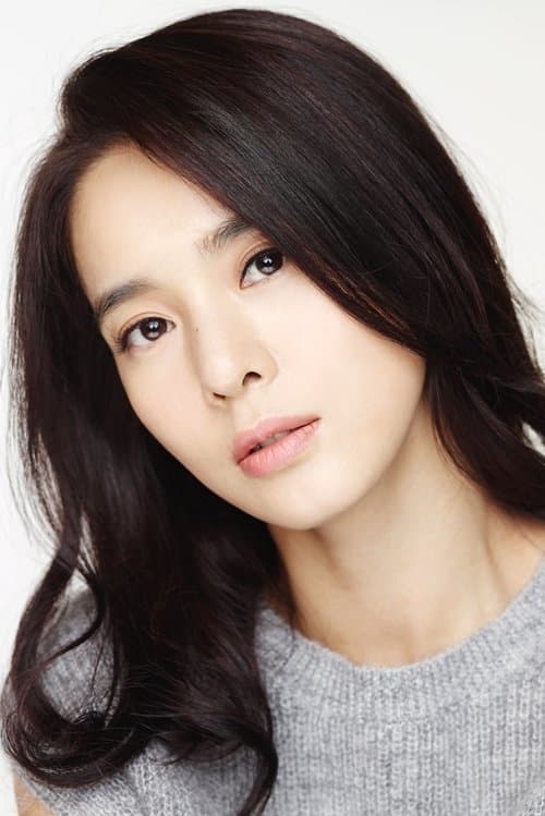 Jung Hye-young Profile Photo