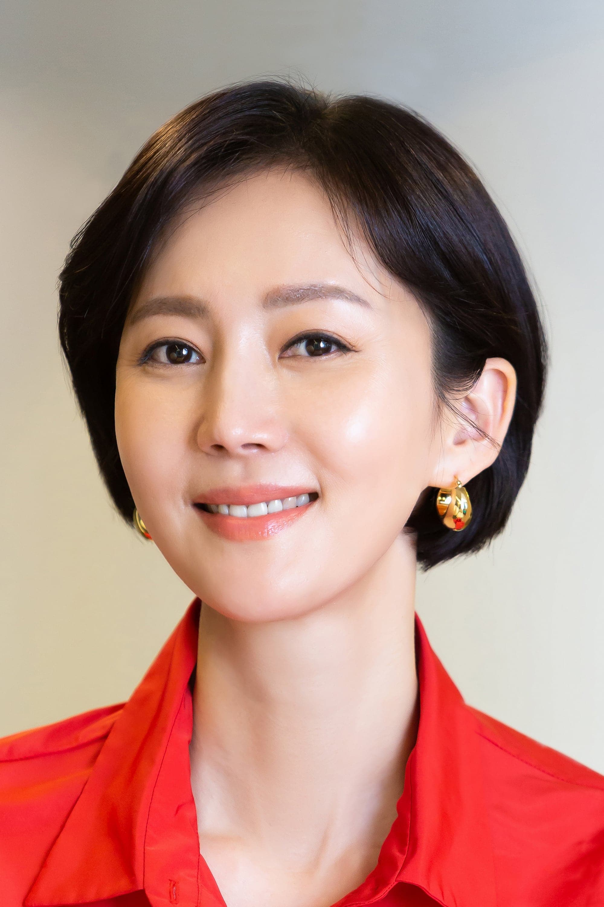 Yum Jung-ah Profile Photo