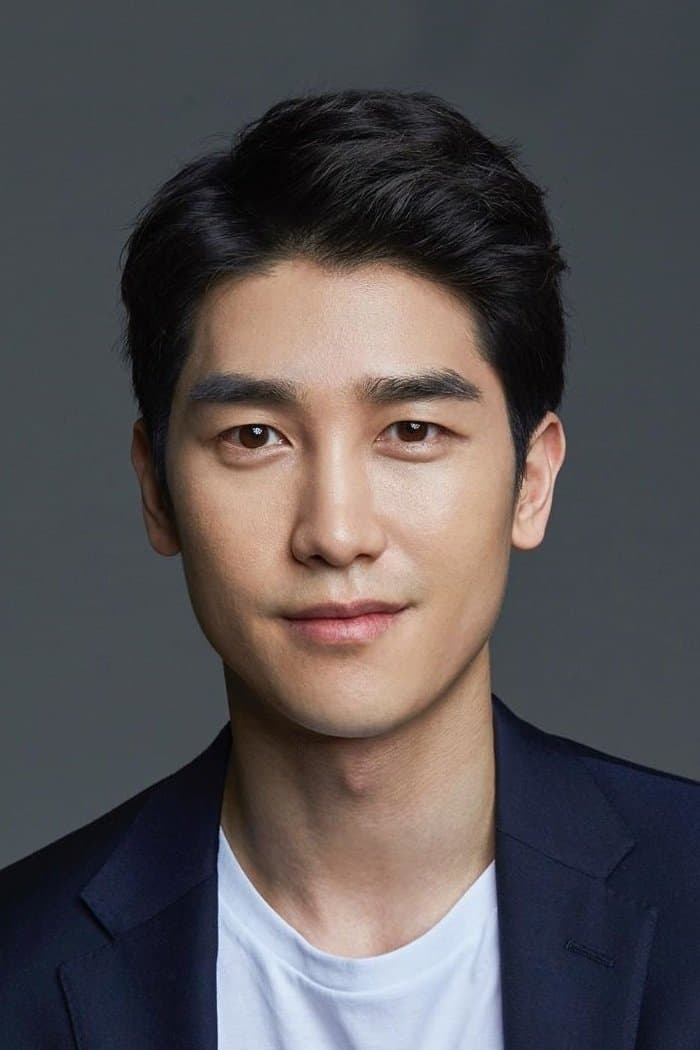 Ji Sang-hyuk Profile Photo