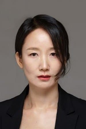 Lee Chae-kyung Profile Photo