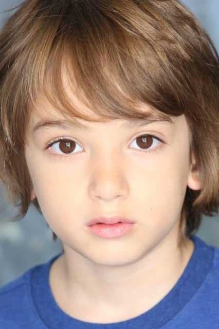 Azhy Robertson Profile Photo