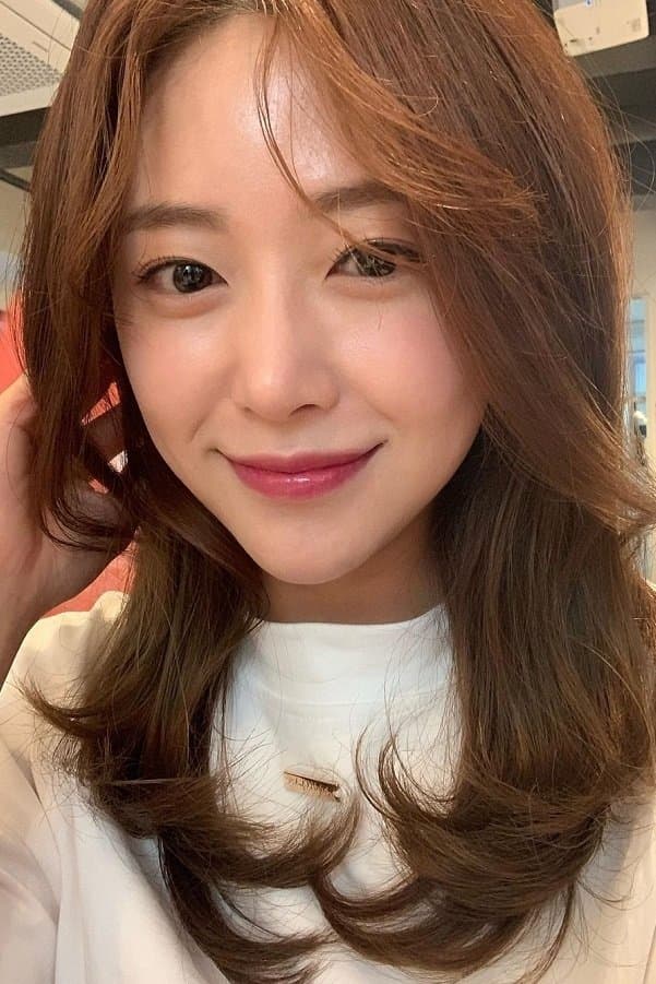 Lee Bom Profile Photo
