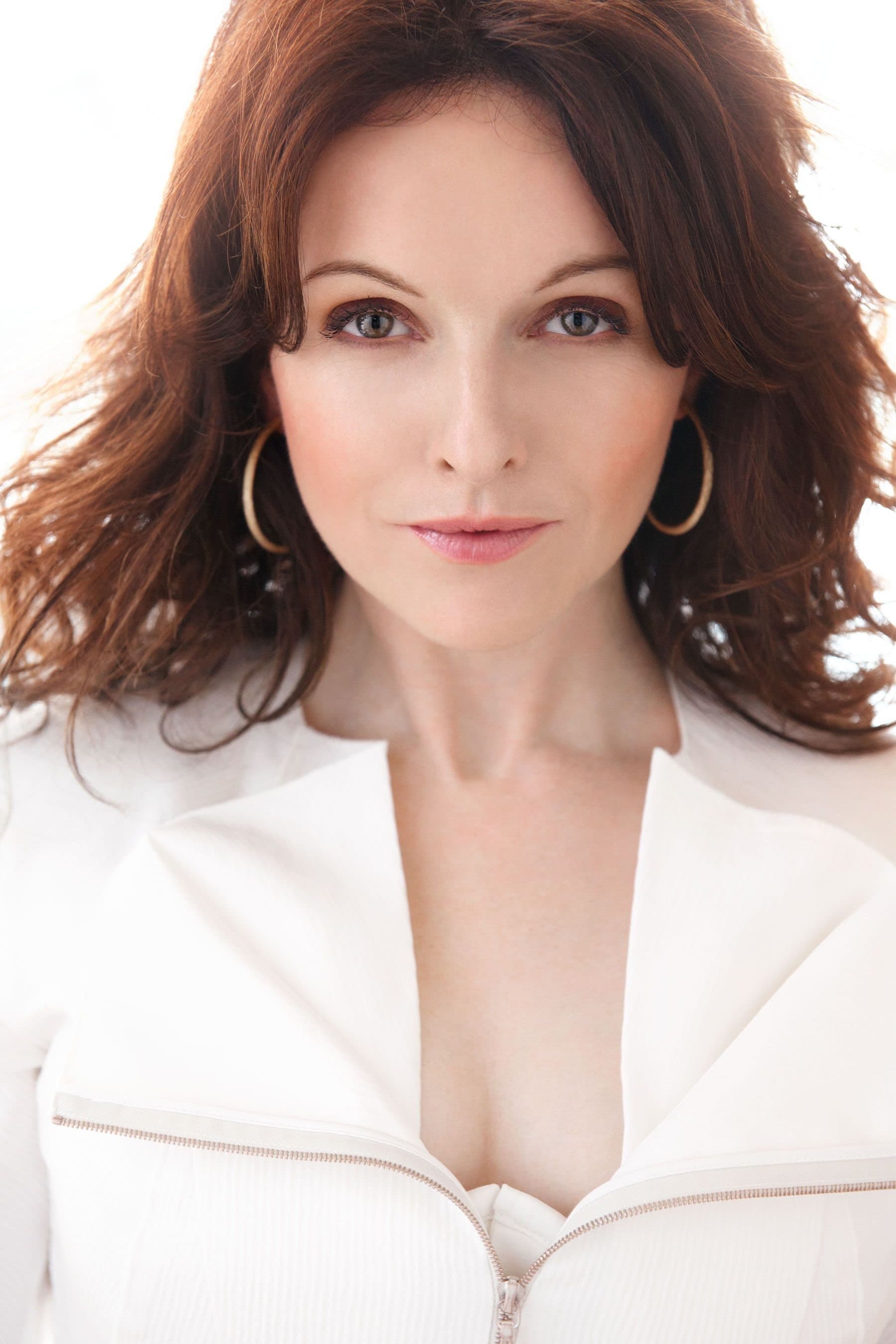 Dervla Kirwan Profile Photo